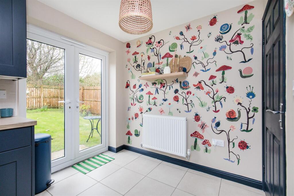Charlotte Court, Pegswood, NE61 photo 4