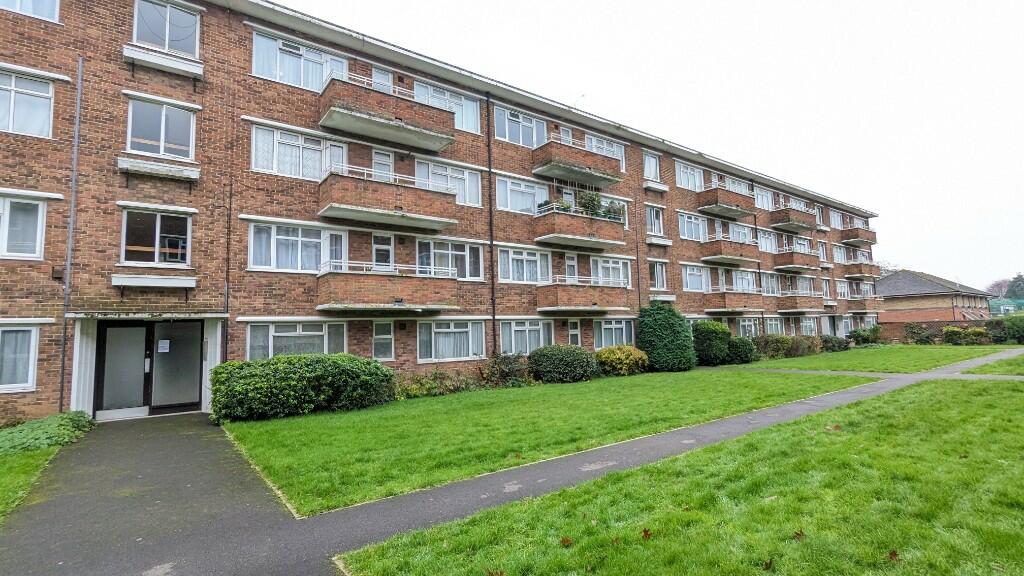 Main image of property: Shirley Road, Southampton, Hampshire, SO15