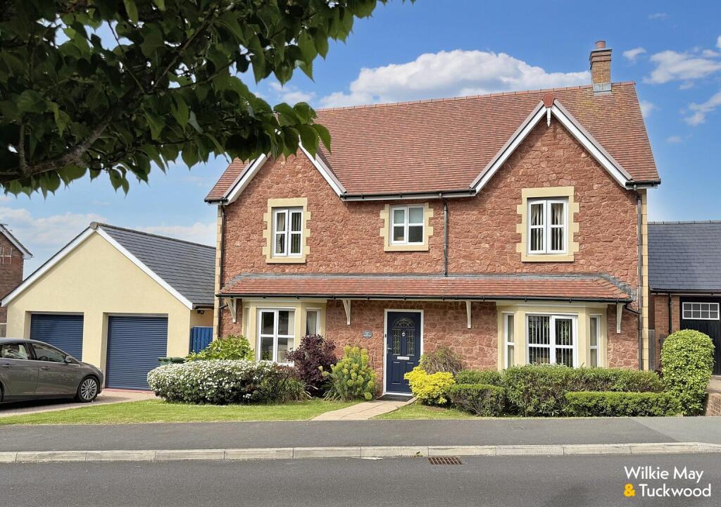 Main image of property: Ellicombe Close, Minehead