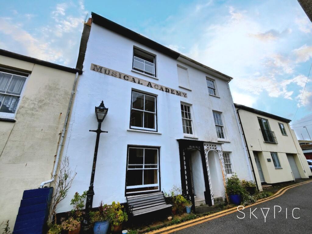 Main image of property: Penzance