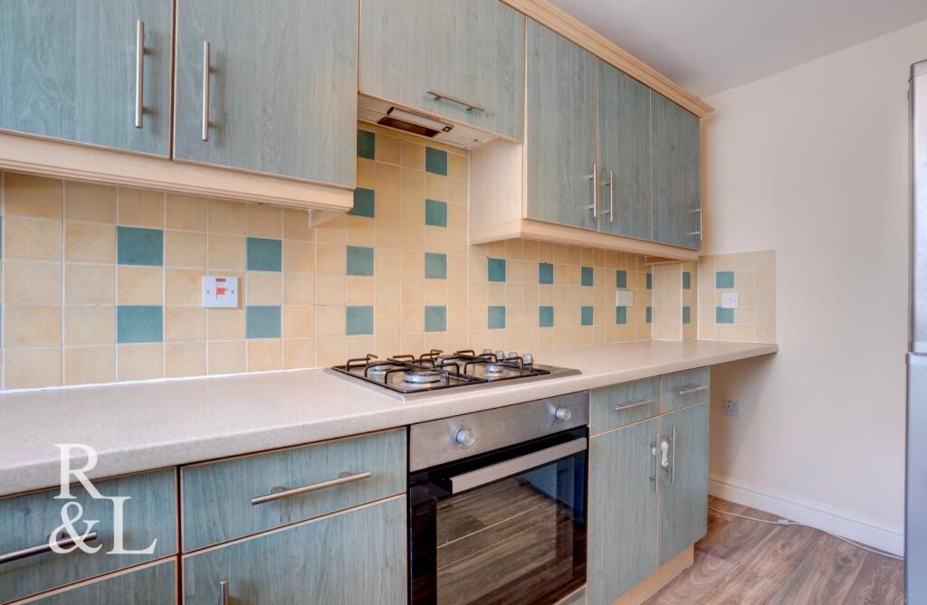 House in Swadlincote, Church Gresley - View 5
