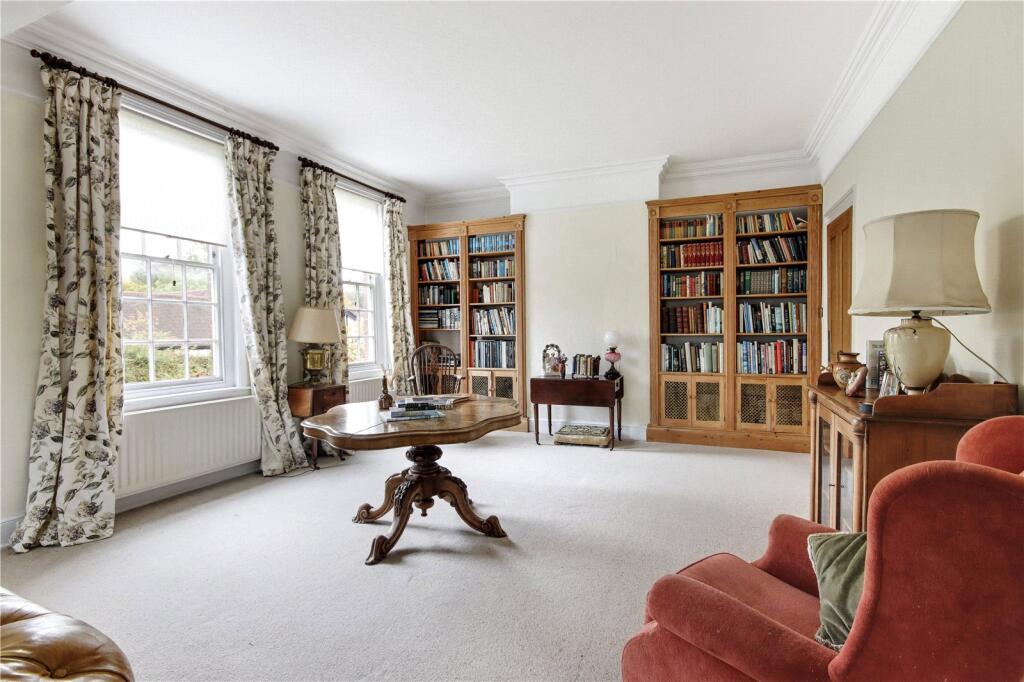 House in Tunbridge Wells, Brenchley - More