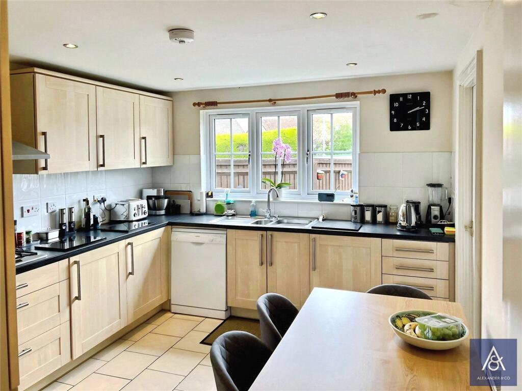 House in Croughton, West Northamptonshire - View 4