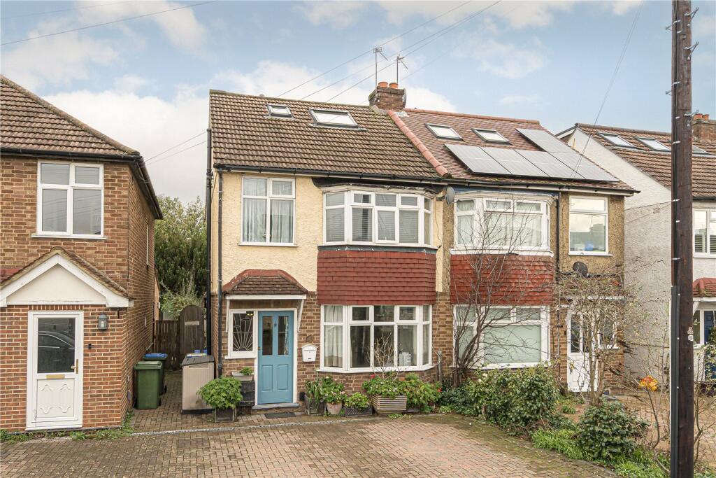 Main image of property: Cottimore Avenue, WALTON-ON-THAMES, Surrey, KT12