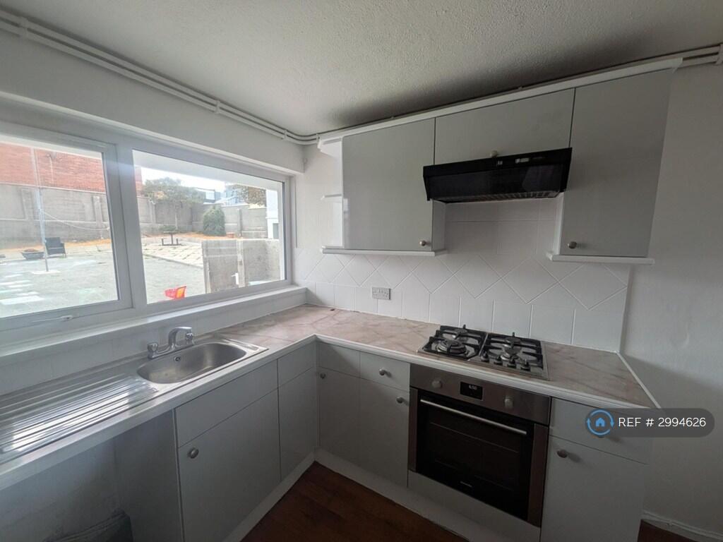 Lizard Walk, Plymouth, PL6