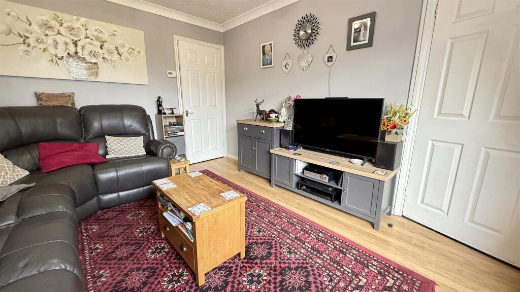 House in Peterborough, Bretton - More