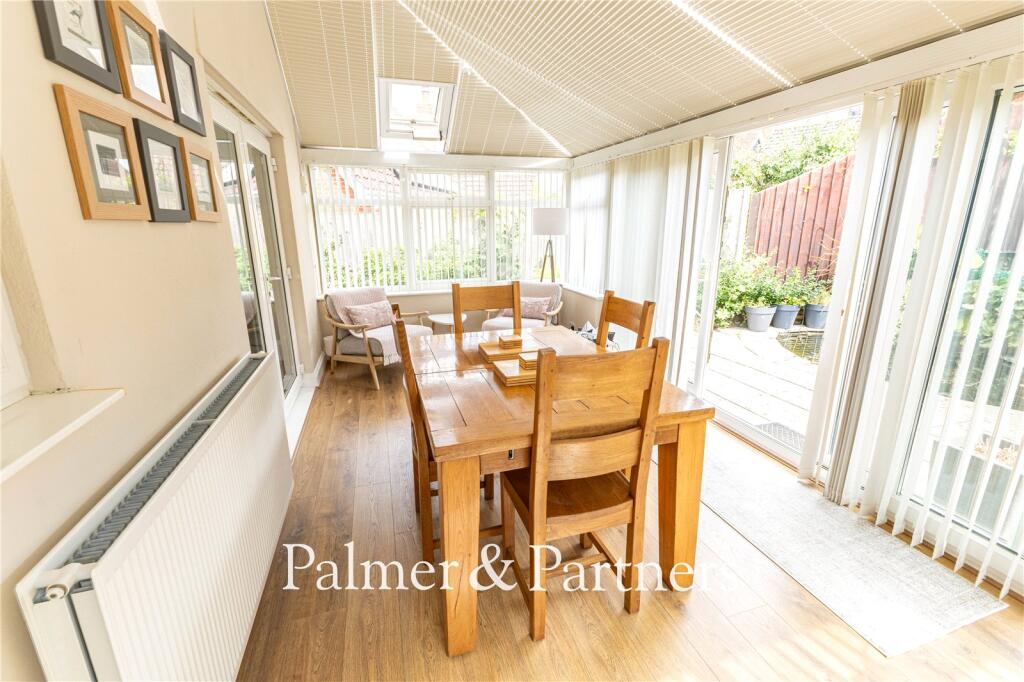 House in Ipswich - View 3