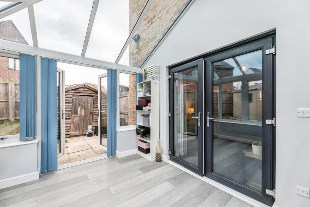 House in Pontefract, South Elmsall - View 4