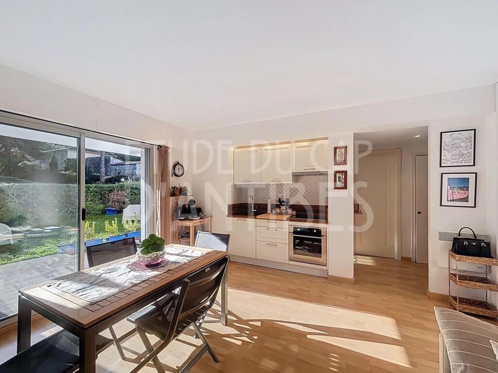 Main image of property: Provence-Alps-Cote d`Azur, Alpes-Maritimes, Antibes