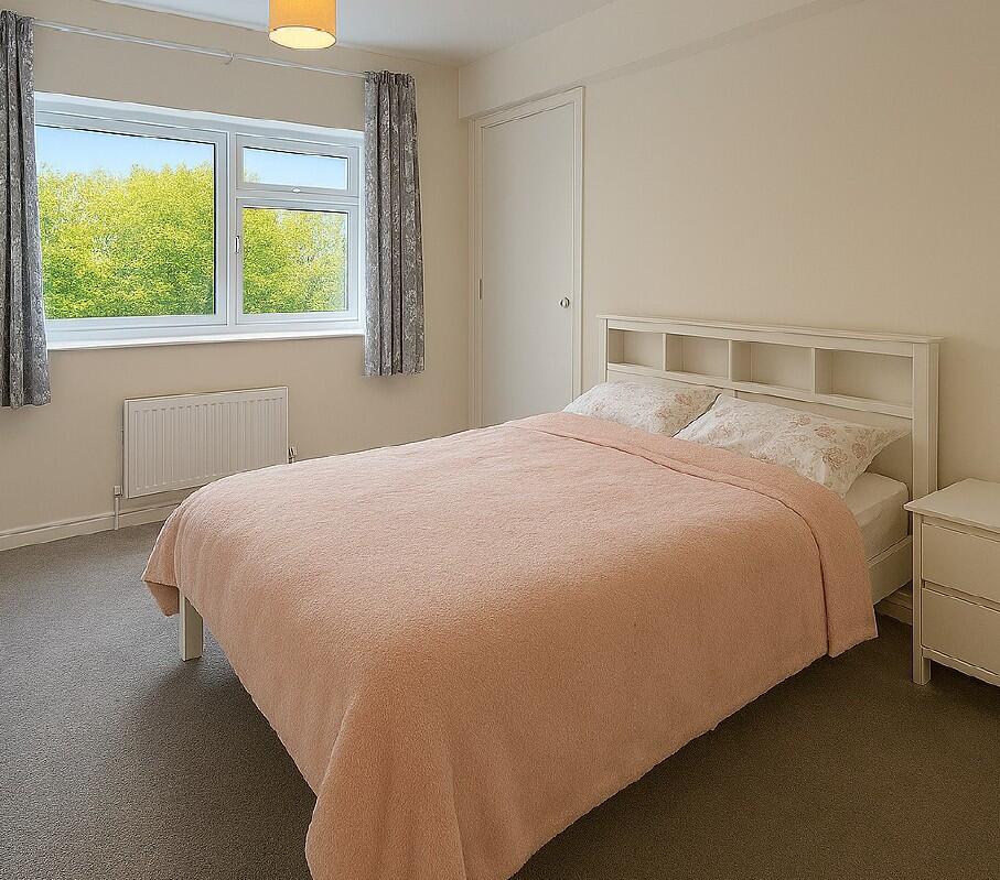 Apartment in Sutton - View 4