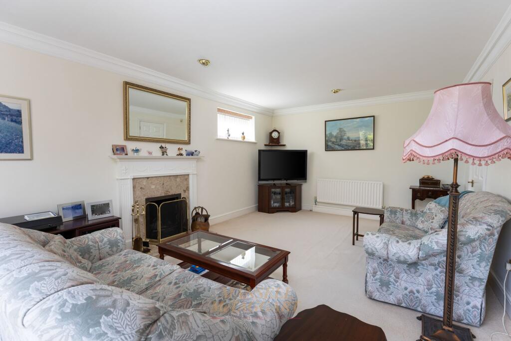House in Redhill - More