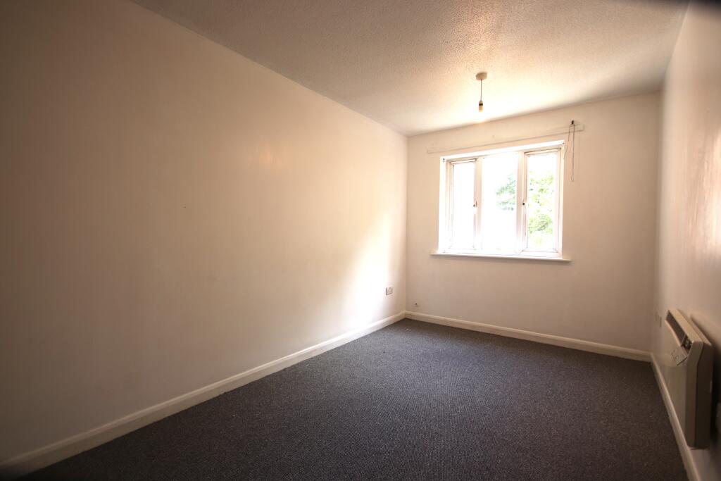 Apartment in Nottingham, Thorneywood, Sneinton - View 4