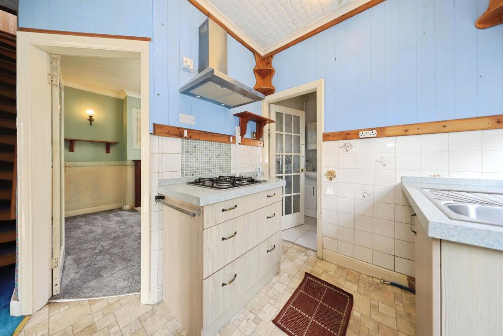 Ward Grove, Wolverhampton - View 6