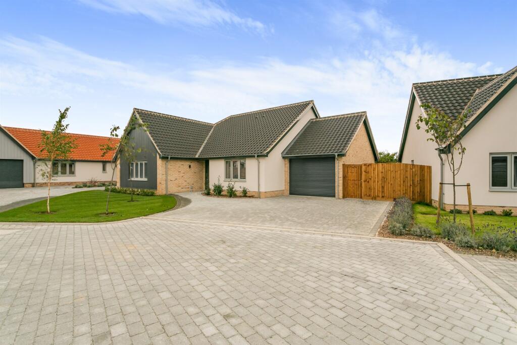 Main image of property: Southolt Road, Bedfield, Woodbridge