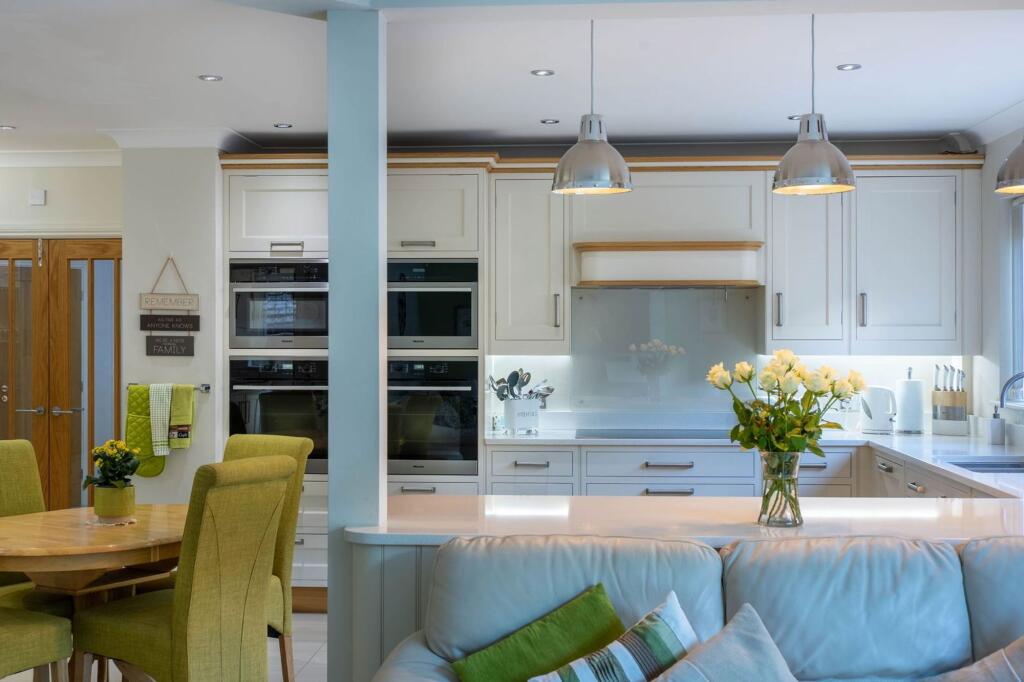 Additional image 9 of Plymouth Road, Barnt Green, B45