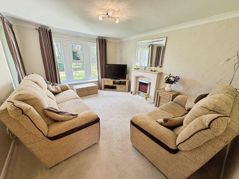 Apartment in North Tyneside, North East - View 5