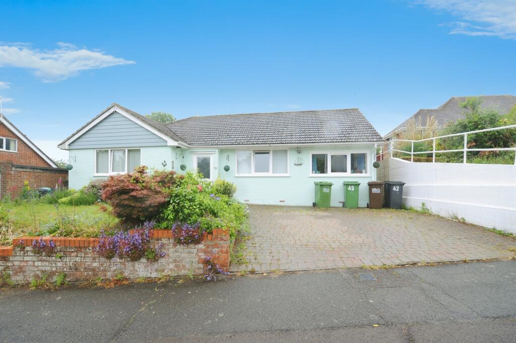 2-bed detached on Upper Glen Road, St. Leonards-On-Sea, £350,000
