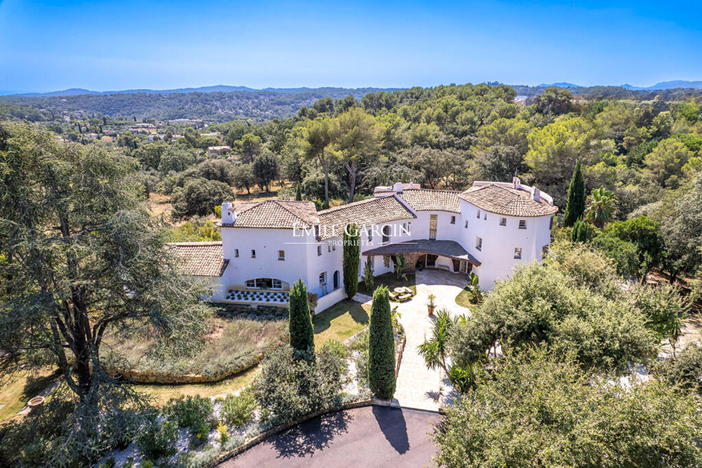 Main image of property: Provence-Alps-Cote d`Azur, Alpes-Maritimes, Valbonne