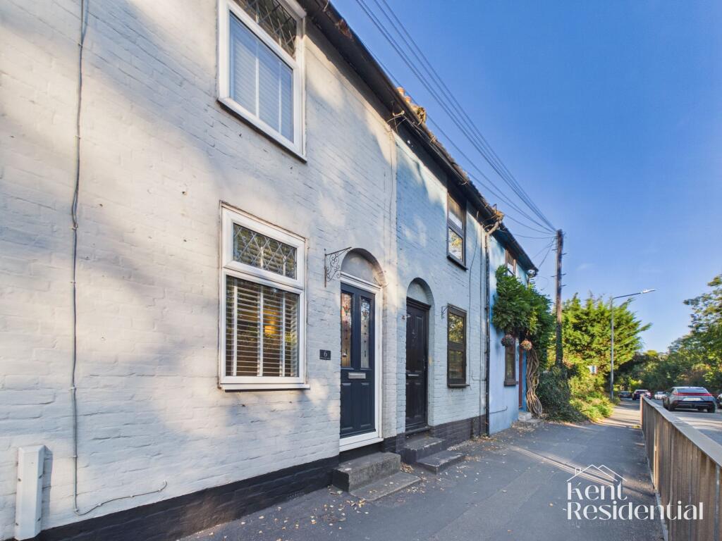Main image of property: Ashford Road, Weavering, ME14