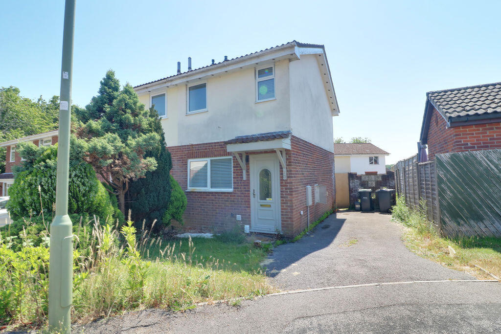 Main image of property: Cornbrook Grove, Waterlooville
