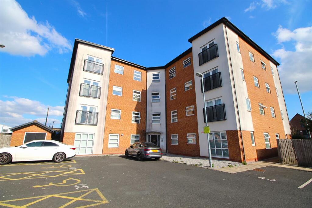 Apartment in Manchester, Newton Heath
