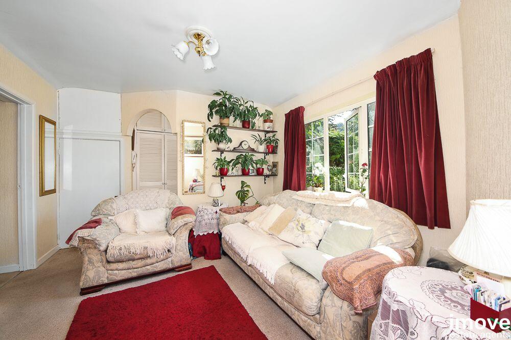 Apartment in Torquay, Torbay - View 3