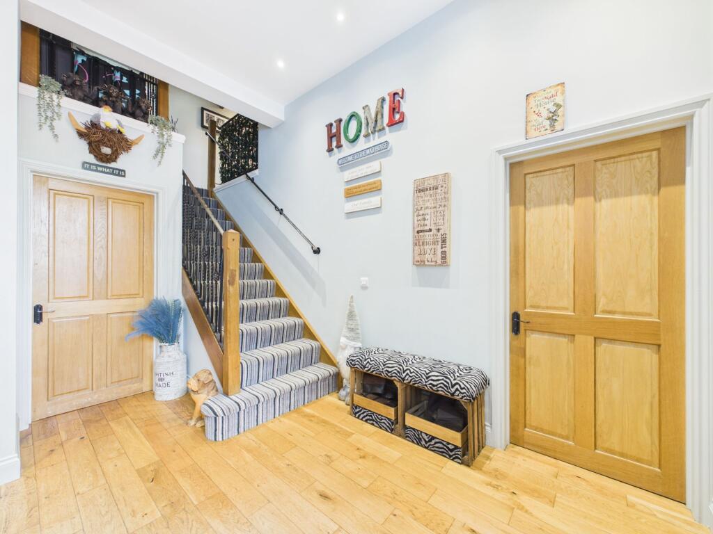 House in Plymouth - View 4