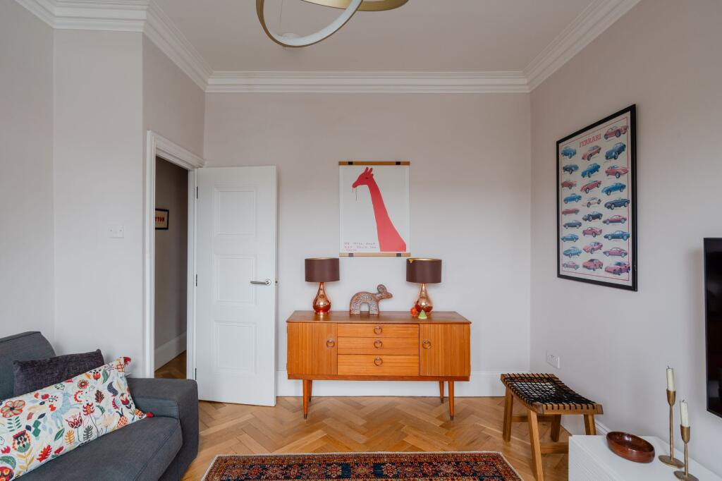 Apartment in London - View 3