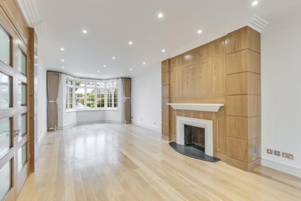Main image of property: Farm Avenue, The Hocrofts, NW2