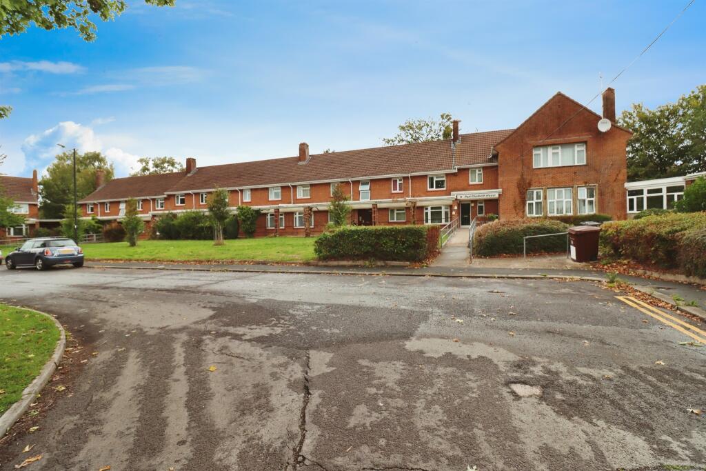 1-bed flat on Greystoke Avenue, Bristol, £120,000