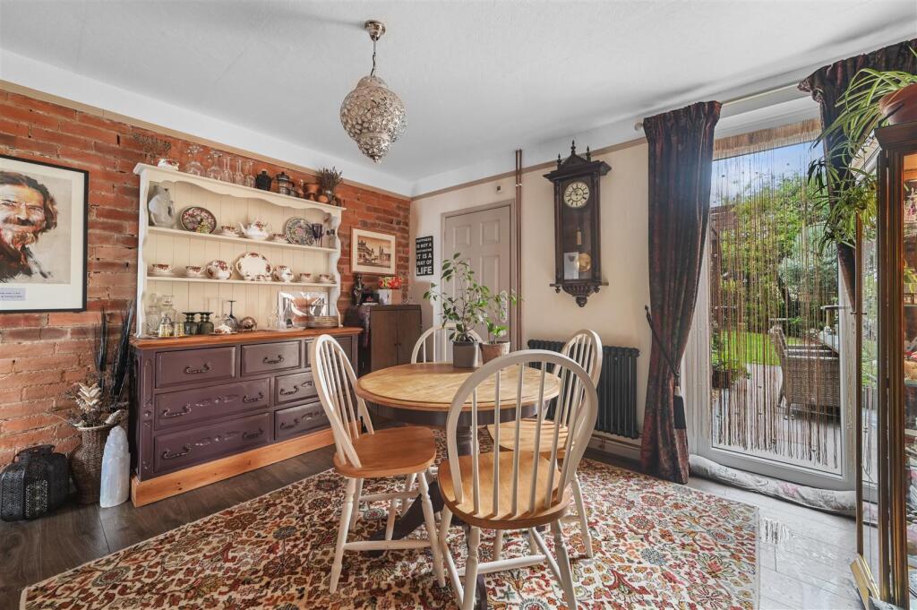 House in Manningtree, Wrabness - View 5