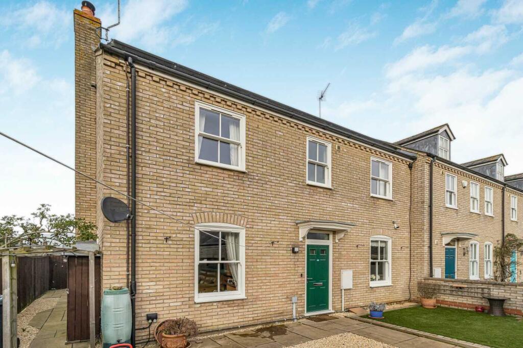 4-bed house on Vinces Court, Ely, Cambridgeshire, £630,000