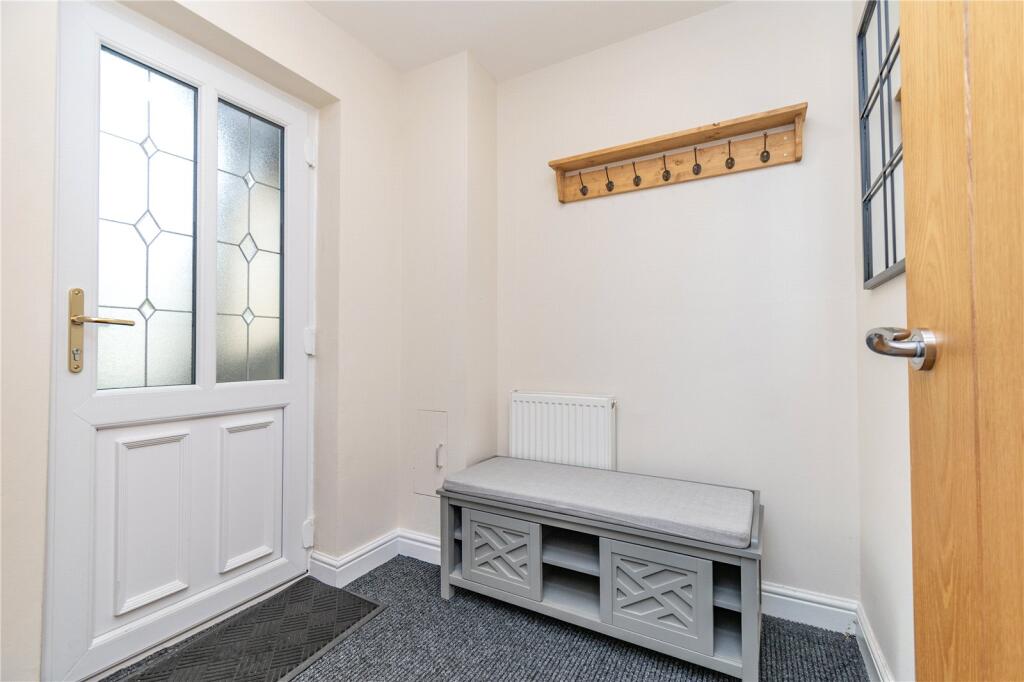 Squirrel Cottage, 6 Kirkstone Cottages, Whitbarrow Holiday Park, Berrier, Penrith photo 3