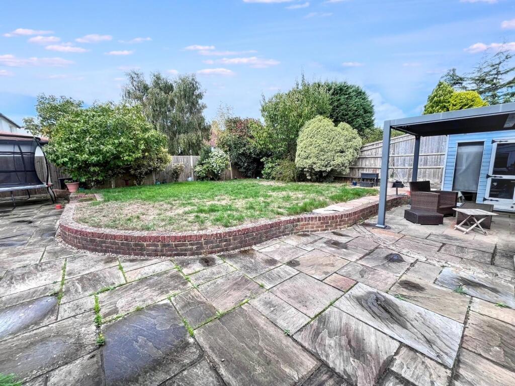 House in Worthing, West Sussex - View 5