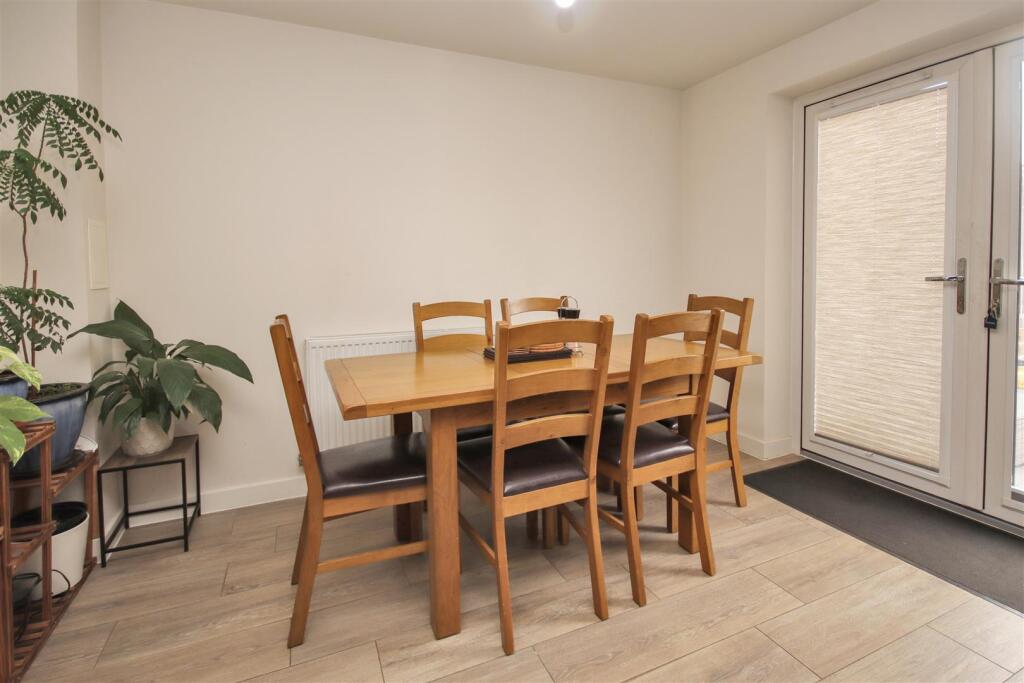 House in Northampton - View 5
