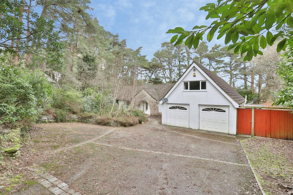 Main image of property: St. Ives Park, RINGWOOD, Hampshire, BH24