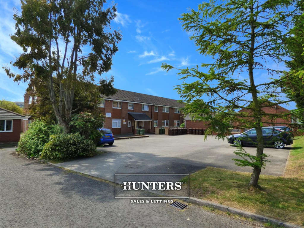 Main image of property: The Gables, Stumpcross Meadows, Pontefract, WF8 2WH