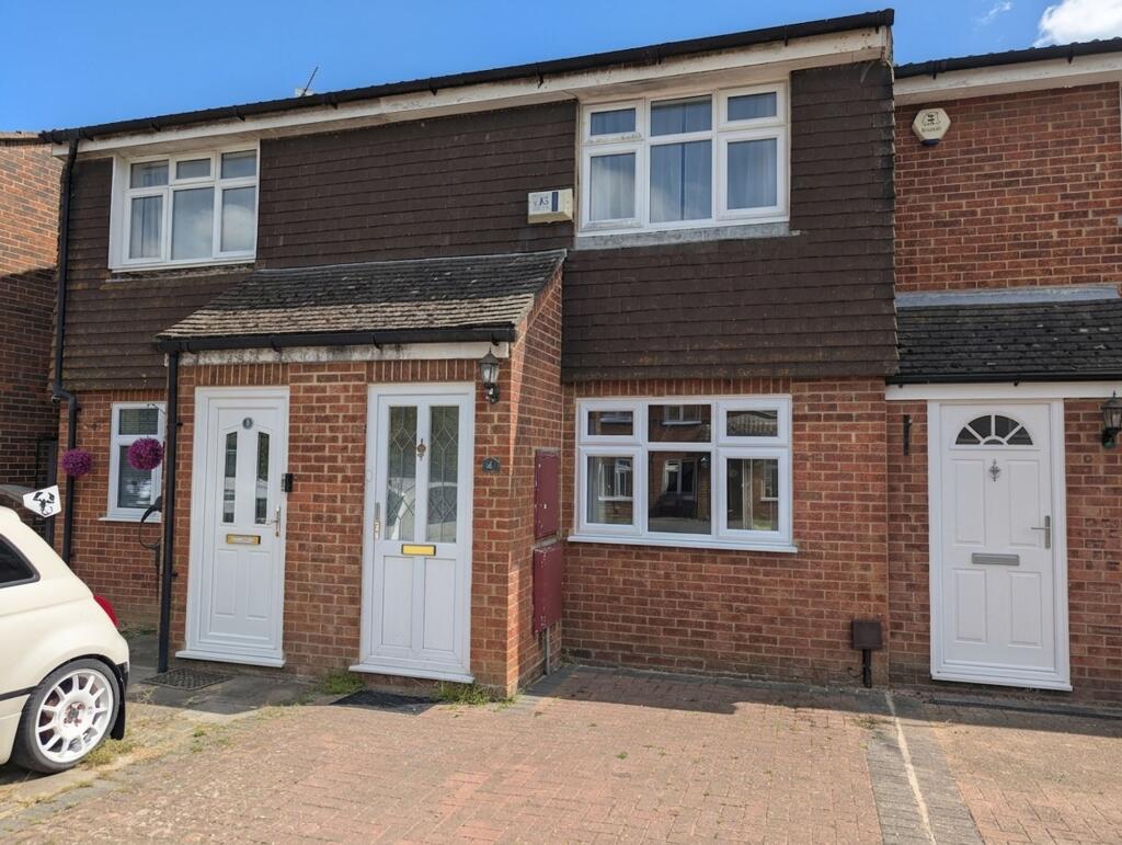 Main image of property: Brockhurst Close, Horsham, RH12