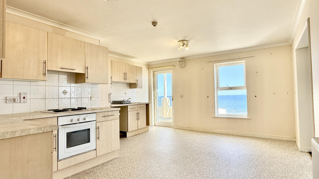 5, The Waterfront, Mooragh Promenade, Ramsey, IM8 3AW photo 4