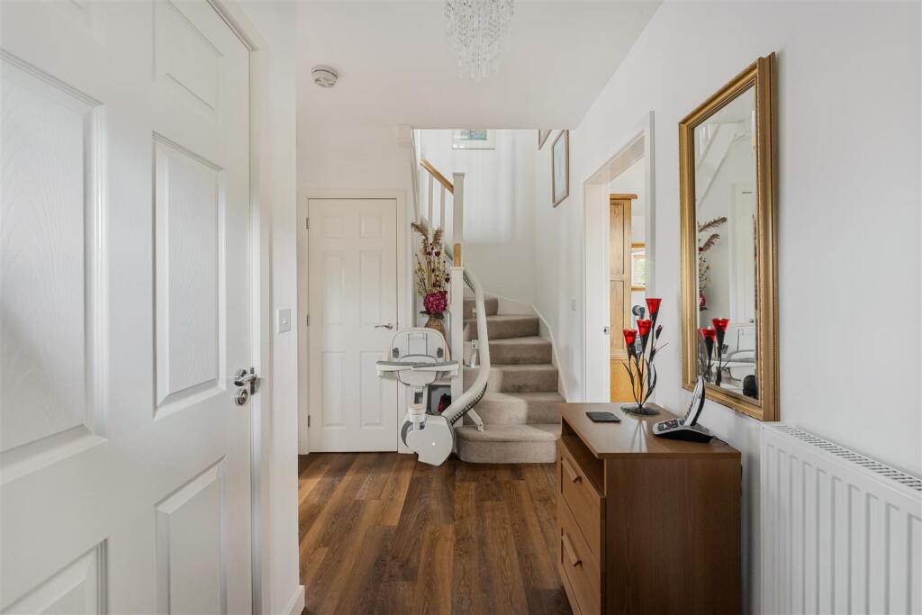 House in Cherwell, Banbury Rise, Banbury - View 2