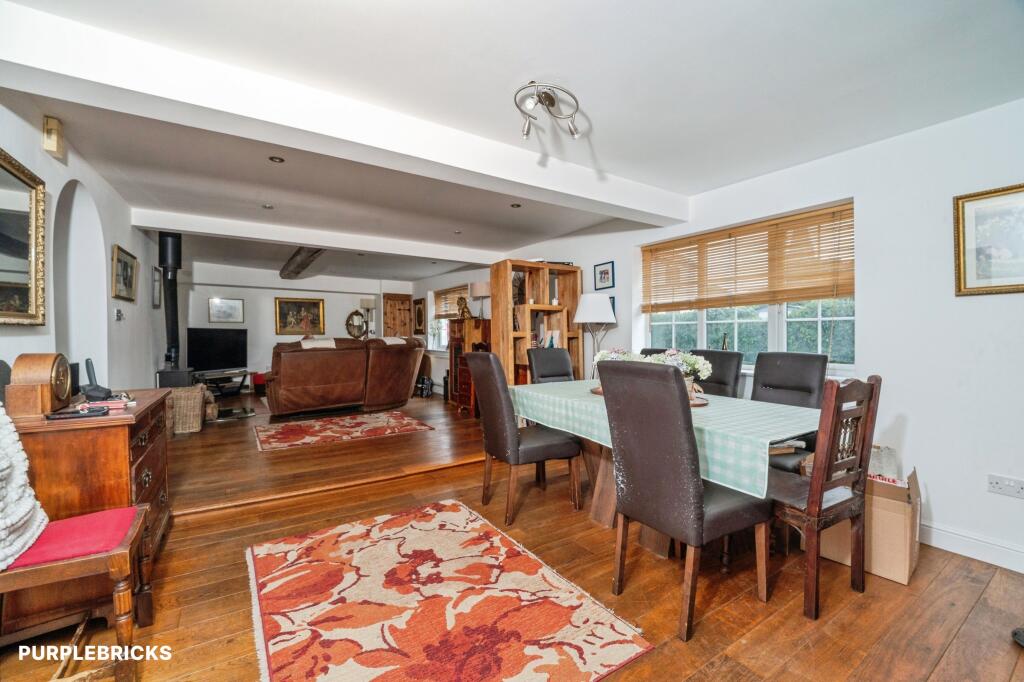 House in East Lindsey, Fotherby - More