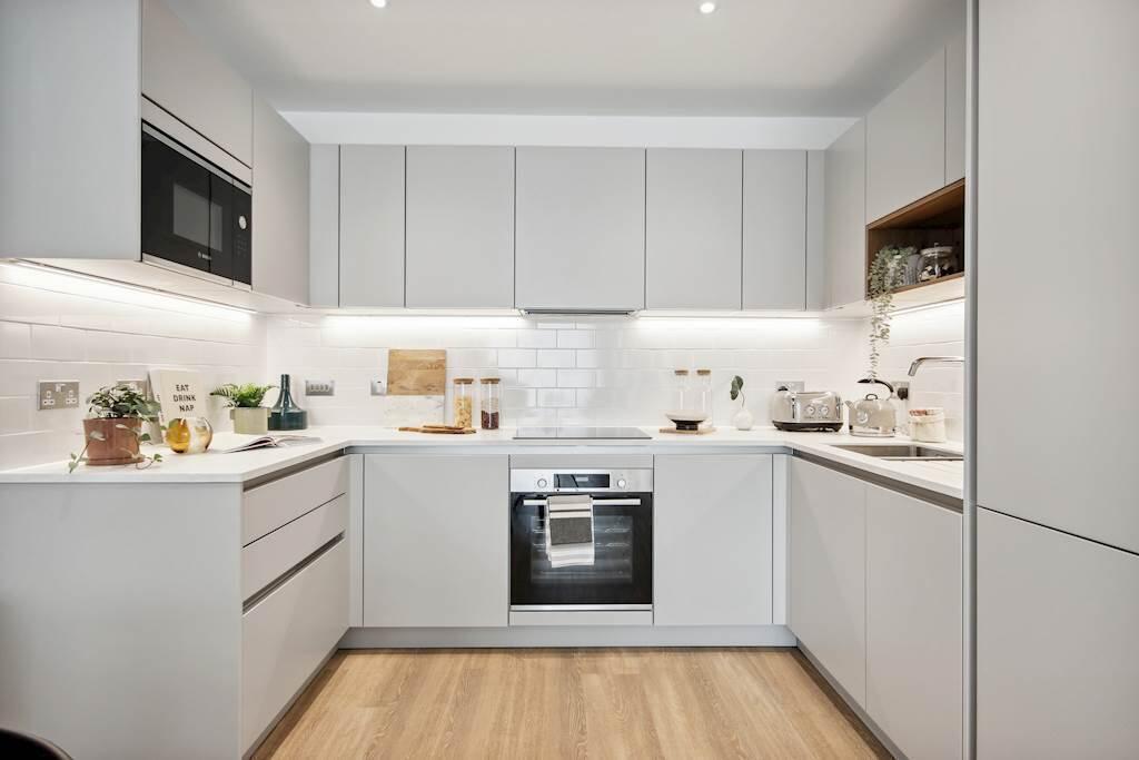 Henley Cross,
Kidbrooke,
London,
SE3 9JU photo 4