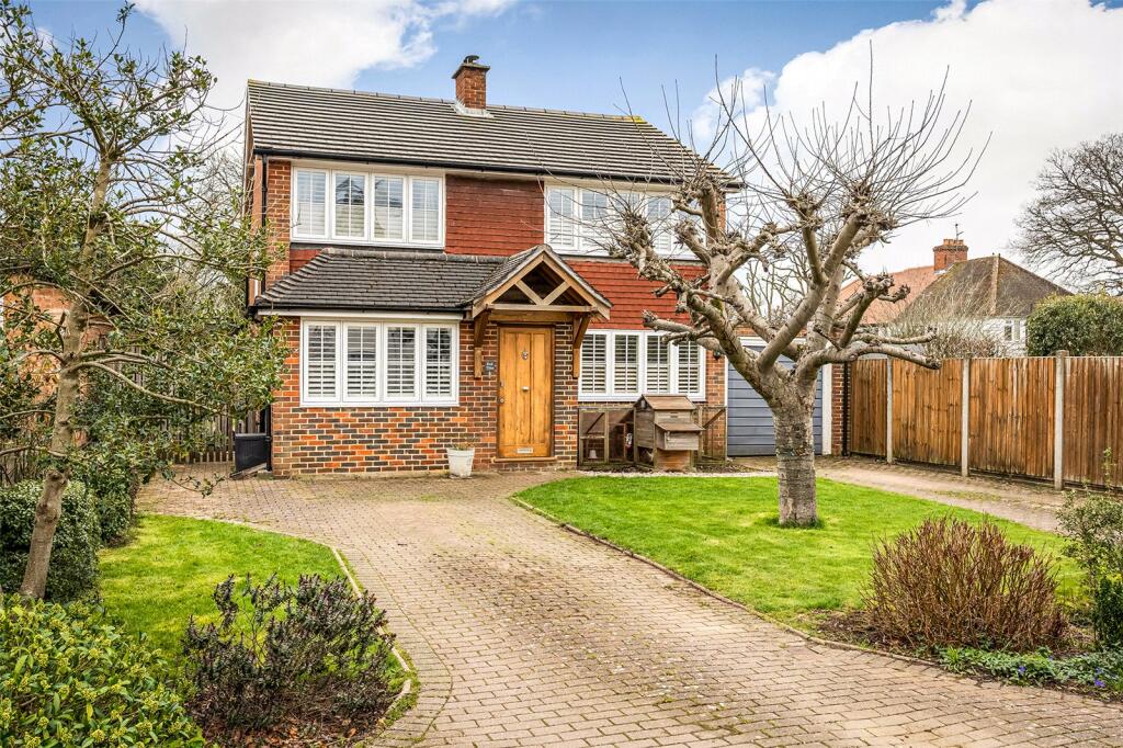 Main image of property: Lovelace Close, Effingham Junction, Leatherhead, Surrey, KT24