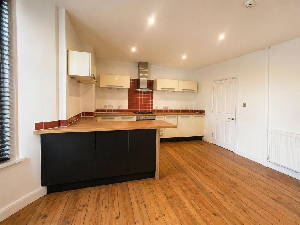 Main image of property: Taff Embankment, Grangetown, Cardiff