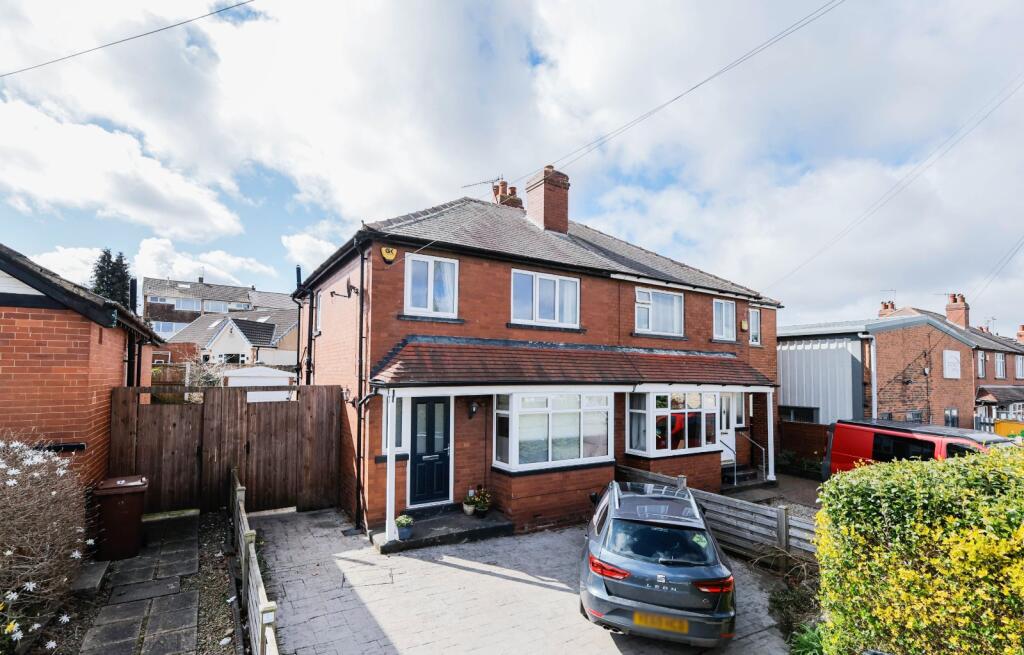 Main image of property: Calverley Lane, Leeds, West Yorkshire, LS13