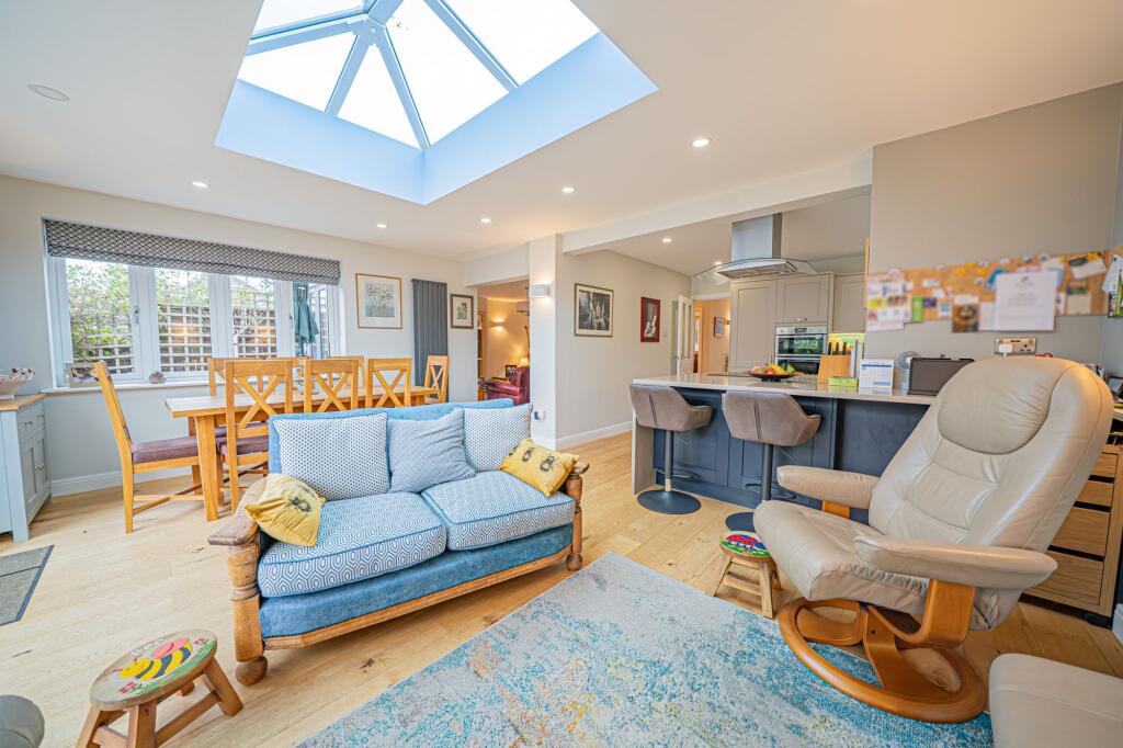 House in Solihull, Balsall - View 4