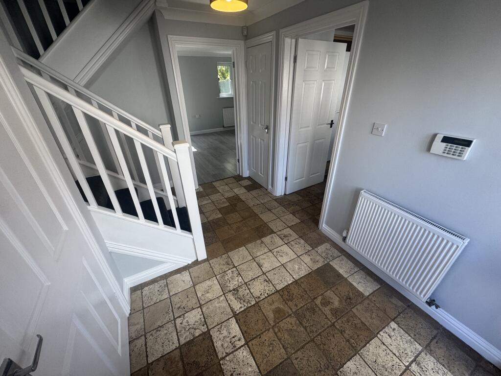 House in Rochester - View 2