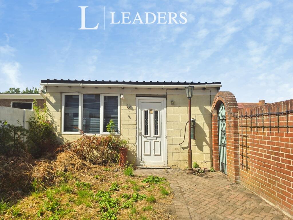 House in Gosport, Hampshire - View 6