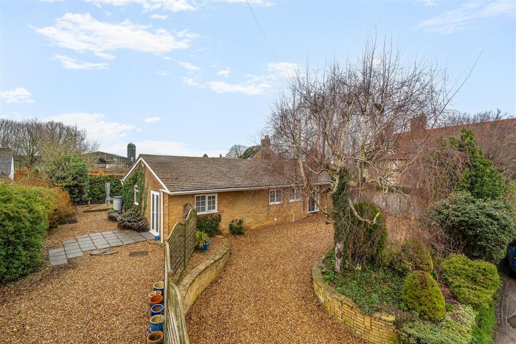 Main image of property: Main Street, Woodend, NN12