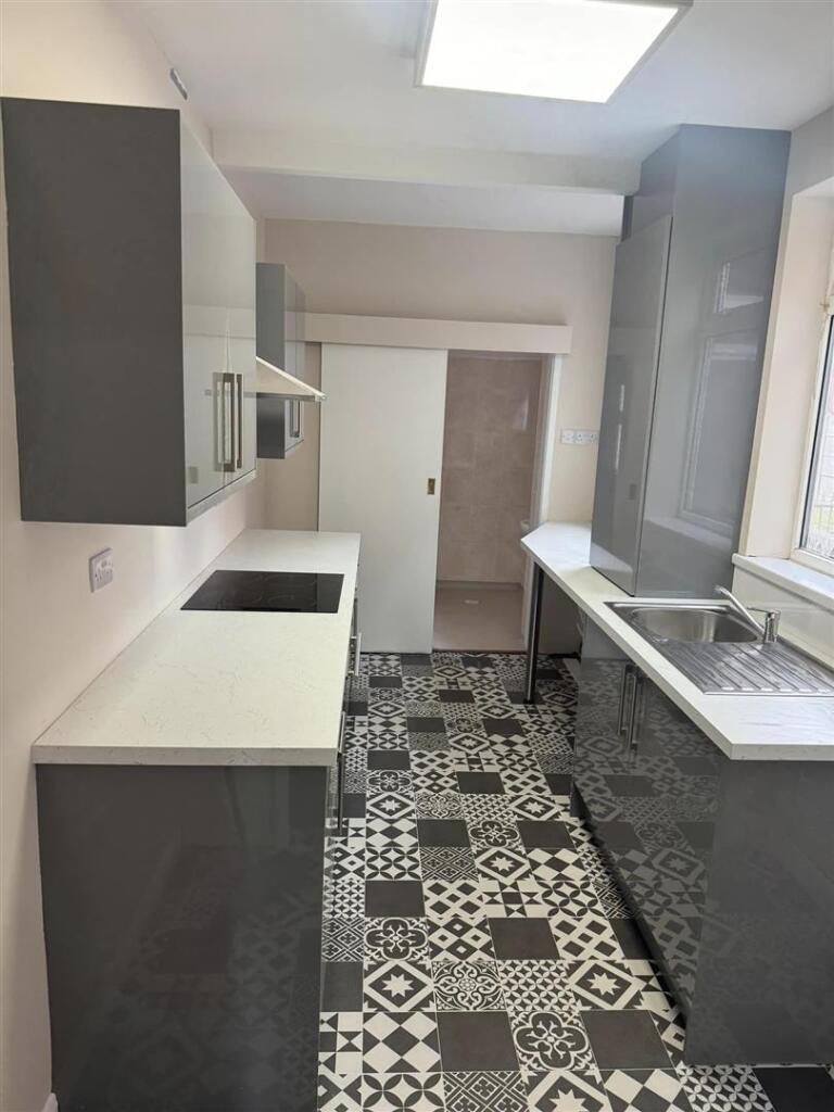 Main image of property: Nuncargate Road, Kirkby-In-Ashfield